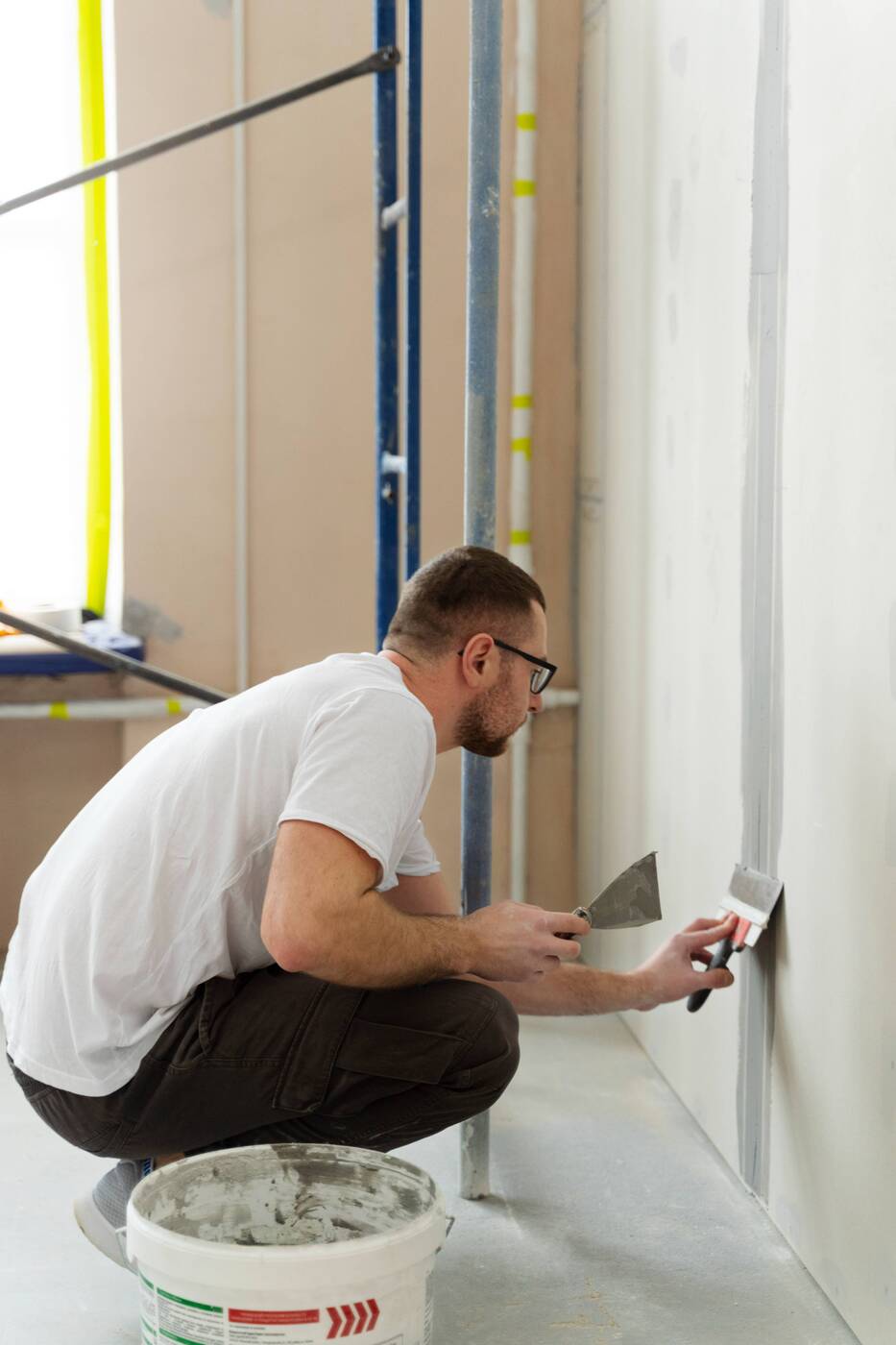 The Complete Guide to Drywall Repairs for Homeowners